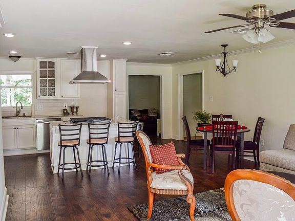 Combination kitchen/living