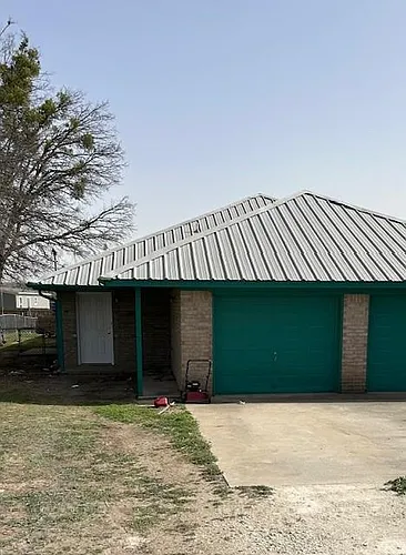 E Walnut St Photo 1 E Walnut St Photo 1