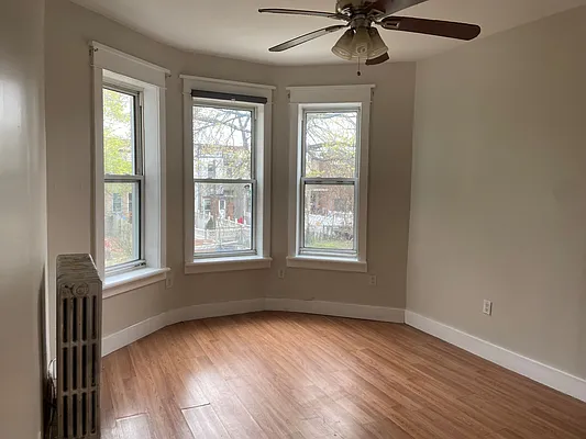 Rented by Platt New York | media 15