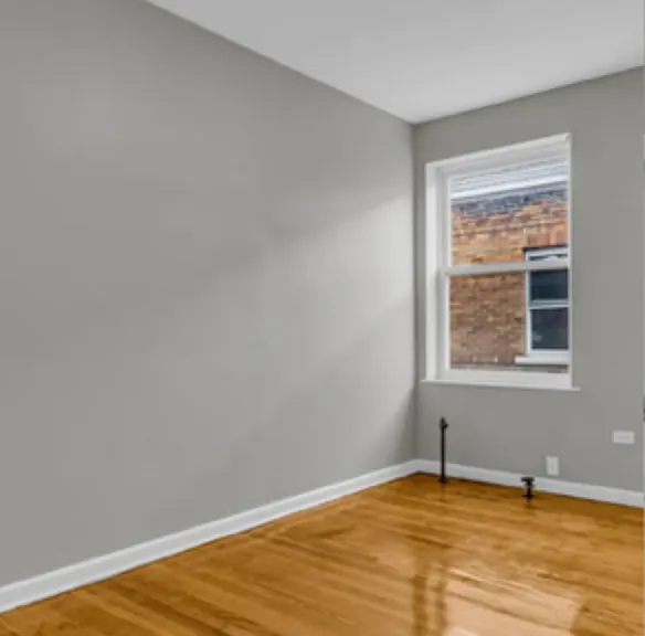 2501 Hurlbut St #1 — Photo 6