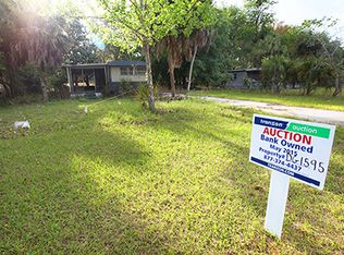 105 Baron Ave, Interlachen, FL 32148