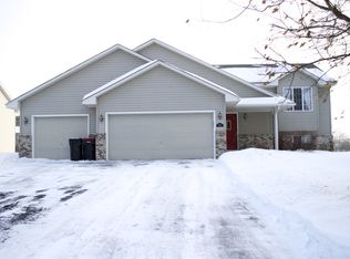912 Lodge Dr, Jordan, MN 55352