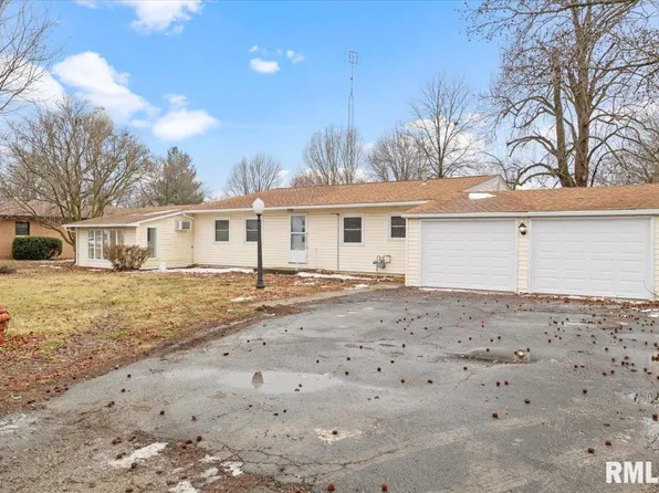 18907 State Route 4 Rte, Virden, IL 62690