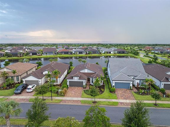 2nd image of 13012 Rinella St