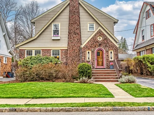 81 Smull Ave, West Caldwell Twp., NJ 07006