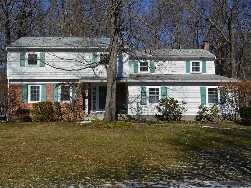 1st image of 23 Haviland Dr