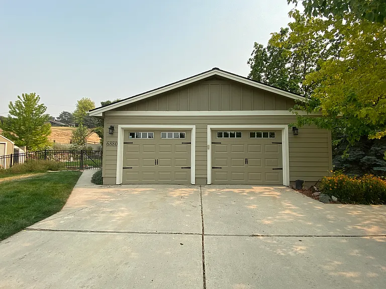 6880 S Cloverdale Rd — Photo 17