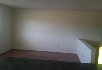 5th image of 1550 Burcham Dr