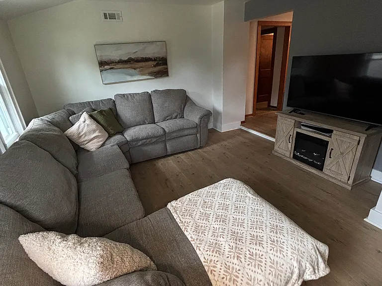 1510 Summit Ave #A — Photo 5