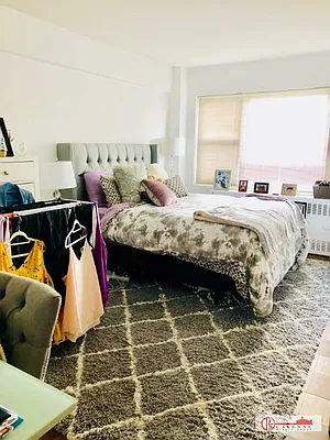 Rented by Cayenne Realty Group | media 11