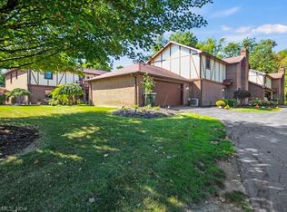 3895 Indian Run Dr UNIT 4, Canfield, OH 44406