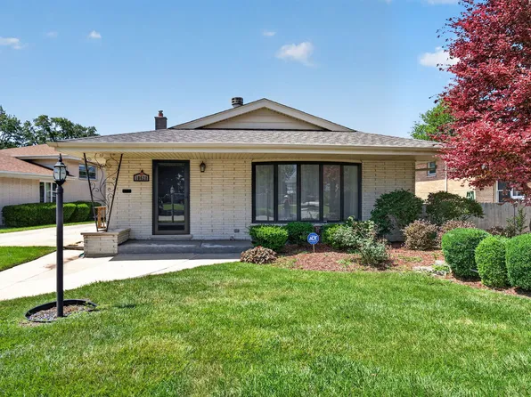10628 Lockwood Ave, Oak Lawn, IL 60453