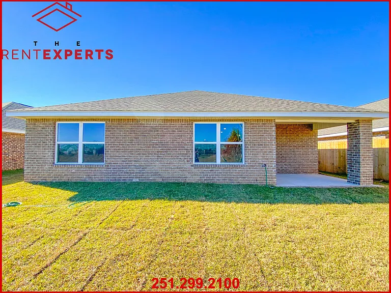 8024 Irwin Loop — Photo 32