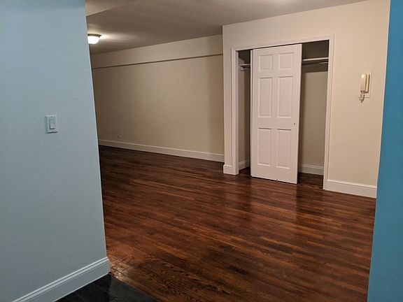 5th image of 12516 83rd Dr APT 4G