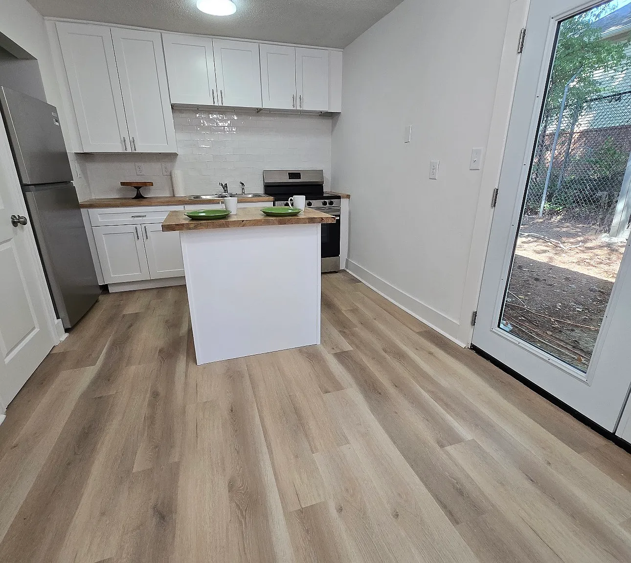 Renaissance at Springdale — Photo 2