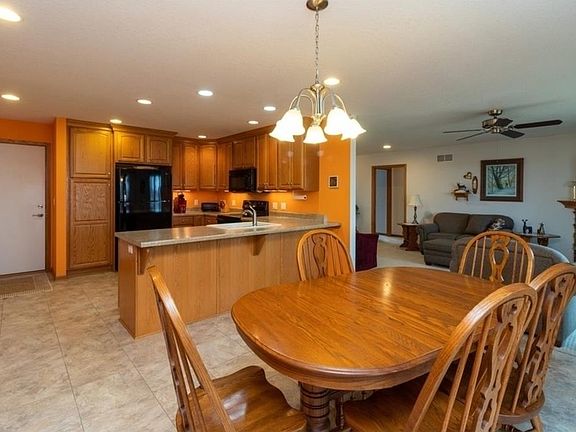 4th image of 1543 Tuscany Dr SE