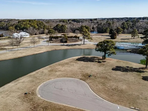 91 Charlestowne Dr, Cape Charles, VA 23310