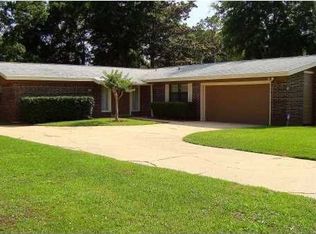 5 Magnolia Ave, Shalimar, FL 32579