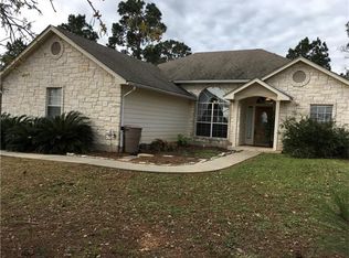 332 Tahitian Dr, Bastrop, TX 78602