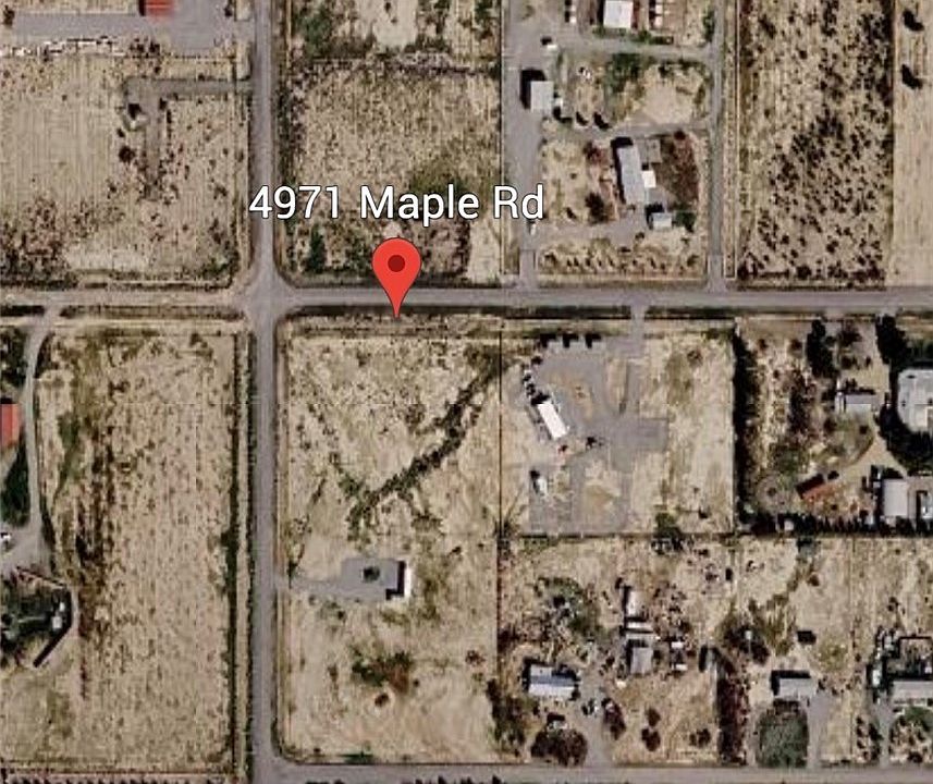 1st image of 4971 Maple Rd