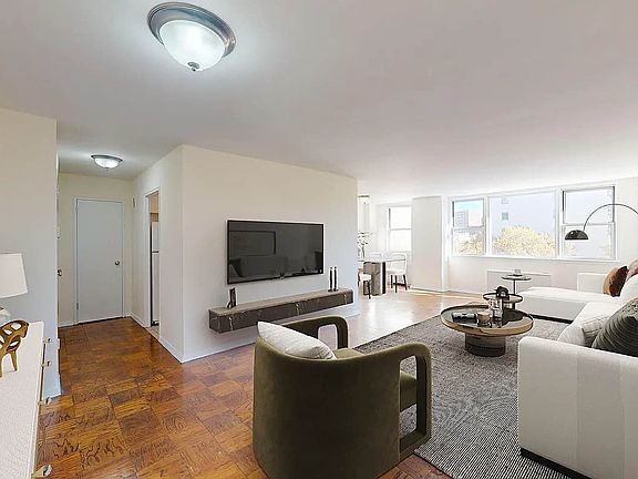 4th image of 245 E 19th St APT 11J