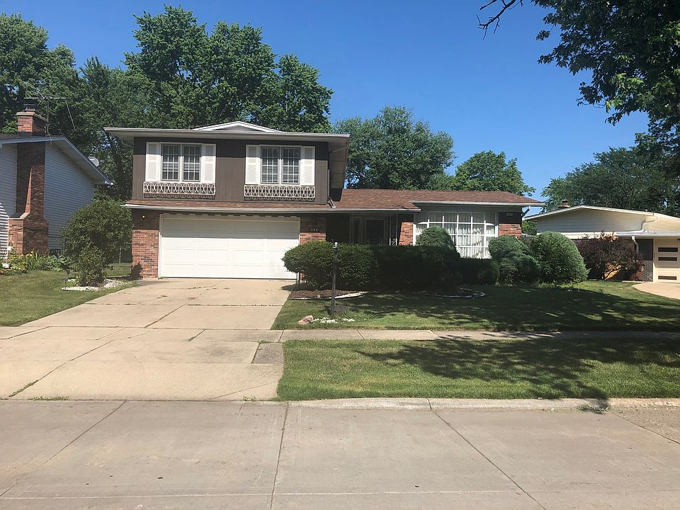 1st image of 345 N Strieff Ln