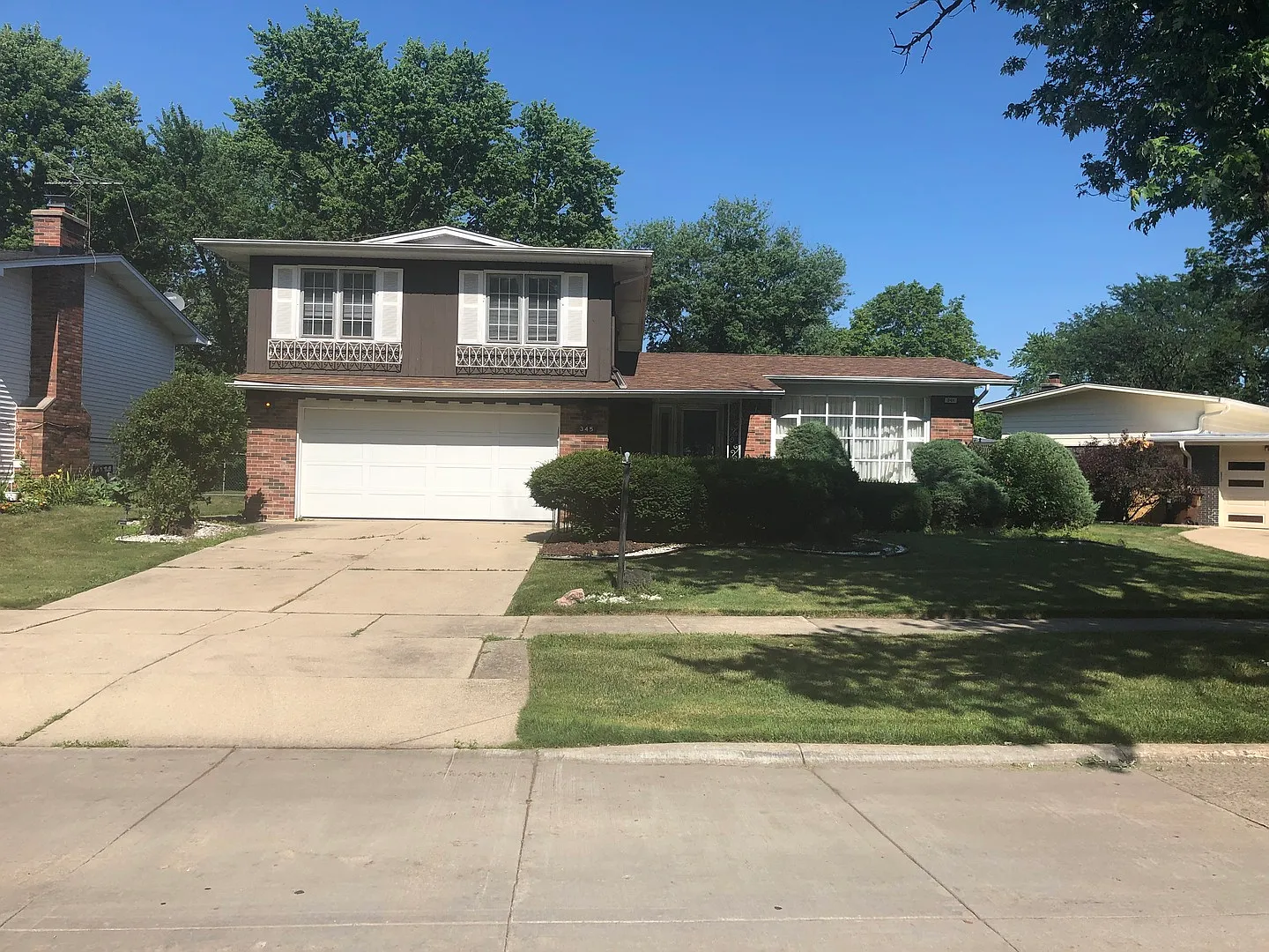 345 N Strieff Ln photo 1