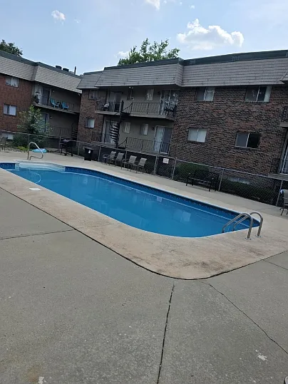 1003 S State Fair Blvd #15