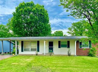 1355 Central Pkwy, Florissant, MO