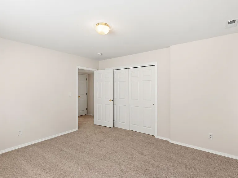 5330 Roundup Dr — Photo 29