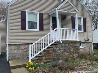 108 Warner St, Groton, CT 06340