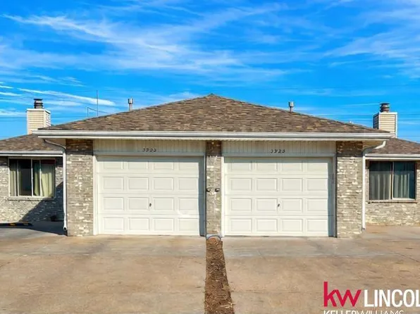 3900 Sweetbriar Ln, Lincoln, NE 68516