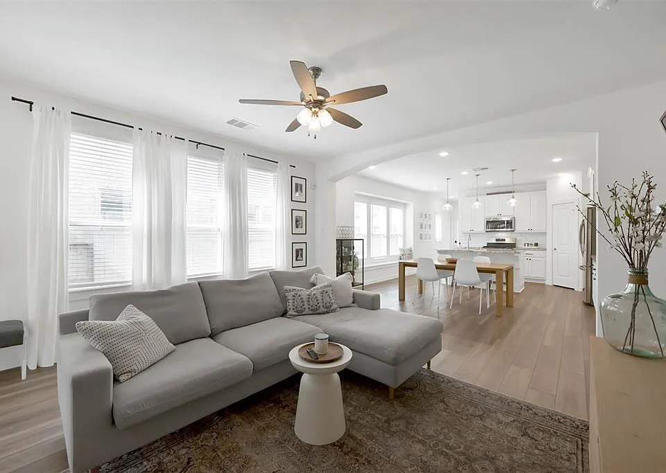516 Timber Voyage Ct