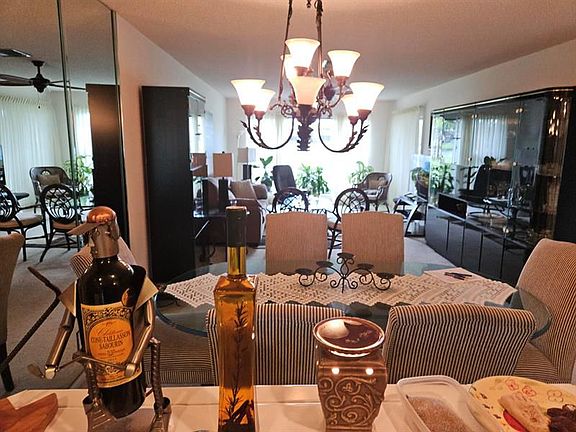 2nd image of 5753 Spindle Palm Ct APT B