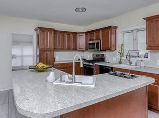 115 Norben Rd, Monsey, NY 10952