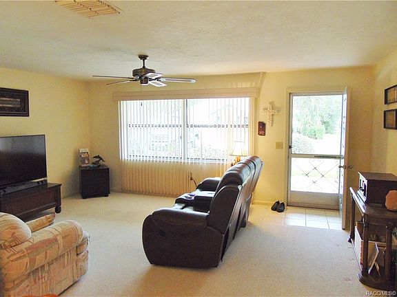 5th image of 130 W Casurina Pl