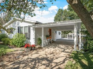 1435 Ramona Ln, Saint Charles, MO