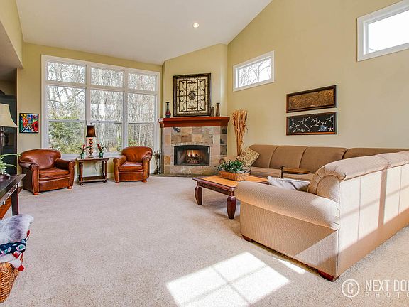 3rd image of 227 Cypress Trail Dr SE
