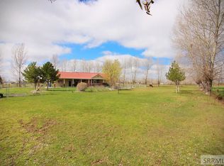 4875 E Hansen Ave, Iona, ID 83427