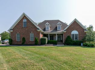 4004 Ballard Woods Dr, Smithfield, KY 40068