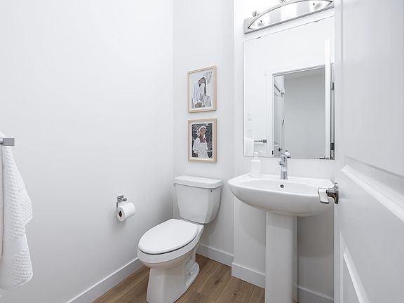 5th image of 2735 Alces Way #33