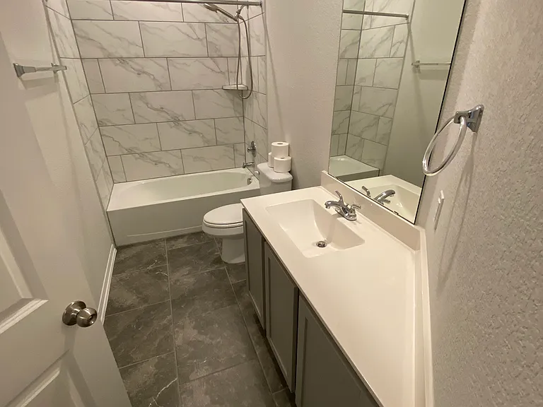184 Mammoth Dr — Photo 7