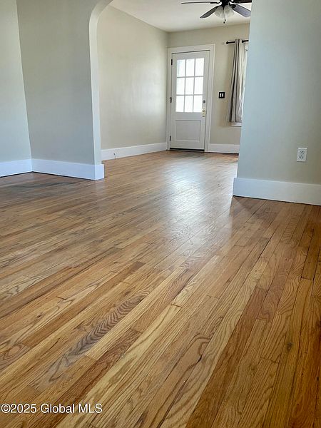 4th image of 17 111th Street