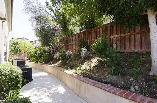 2750 Dove Tail Dr — Photo 14