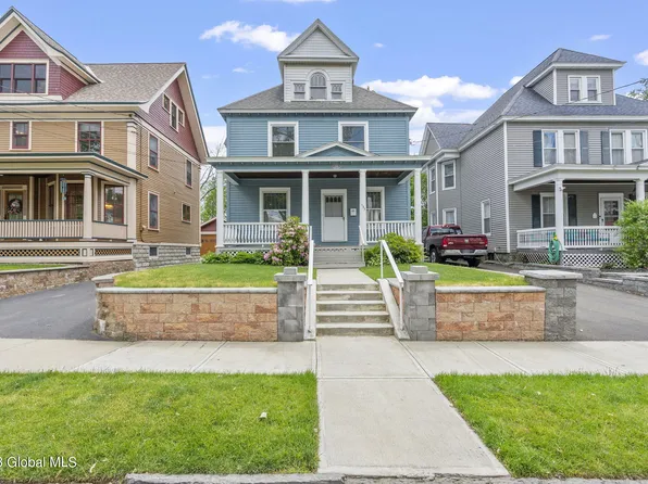 135 Elmer Avenue, Schenectady, NY 12308