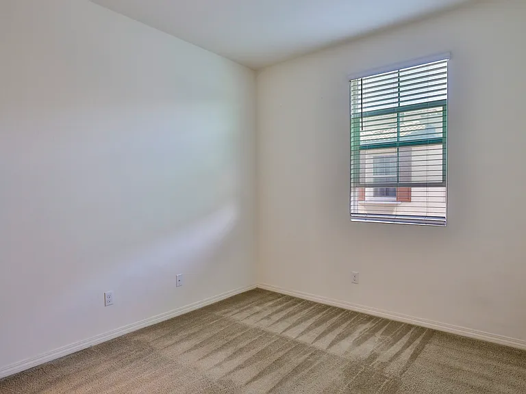 7070 Montecito Ln — Photo 28