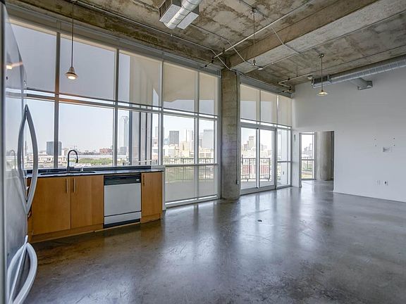 5th image of 1001 Belleview St #907