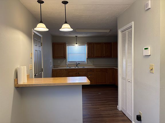 5th image of 2213 Bingham Ave #5