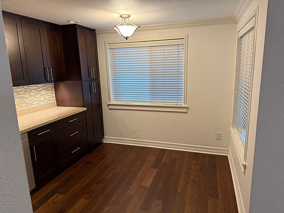 4th image of 4316 W Lake Sammamish Pkwy SE APT 103