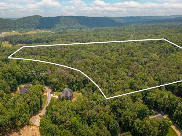 Riverview Ln, Gadsden, AL 35905